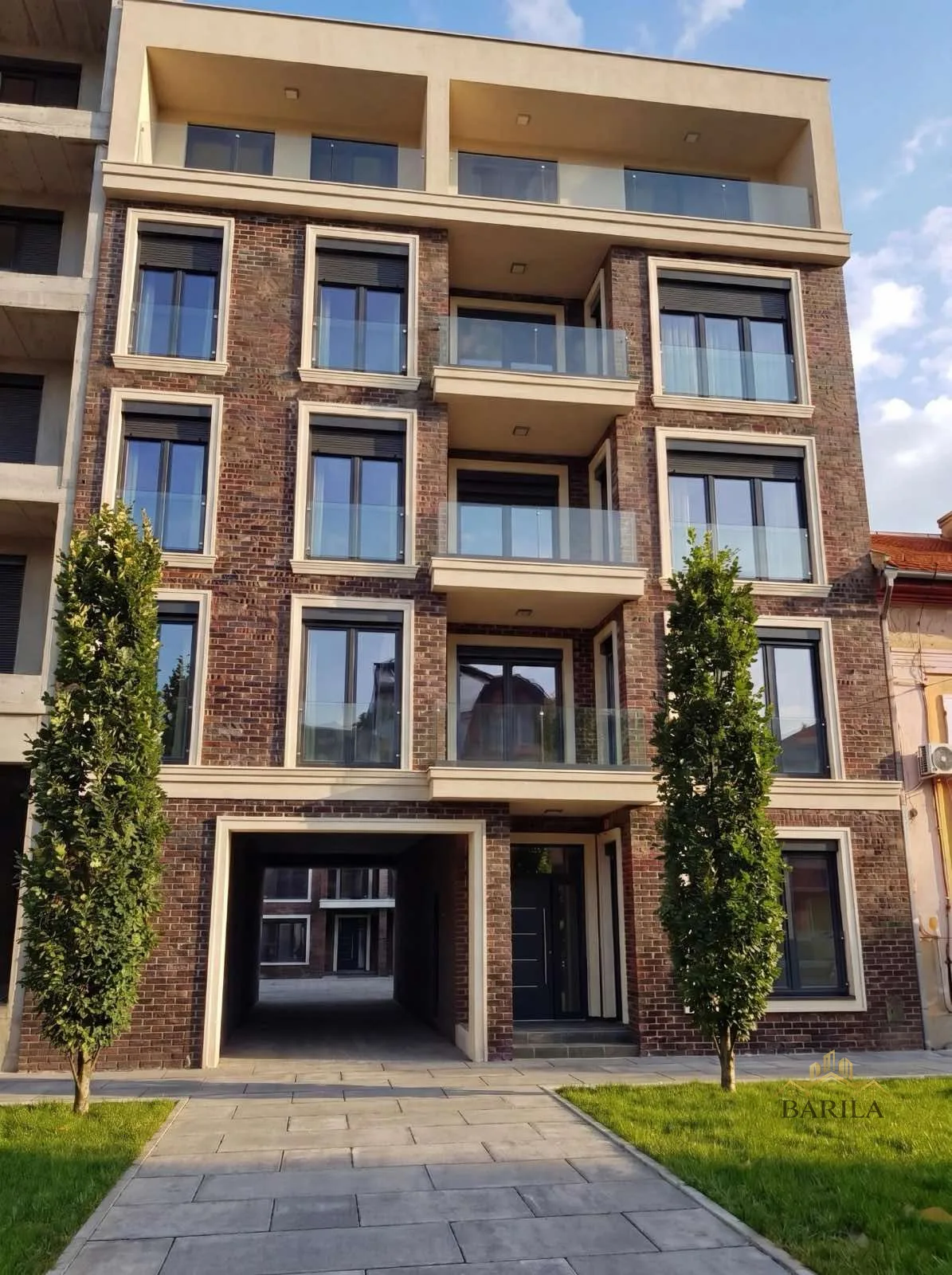 CENTAR PANČEVA - SALONSKI TIP - LUKSUZNA NOVOGRADNJA - 89m² — Prodaja, Centar, Pančevo